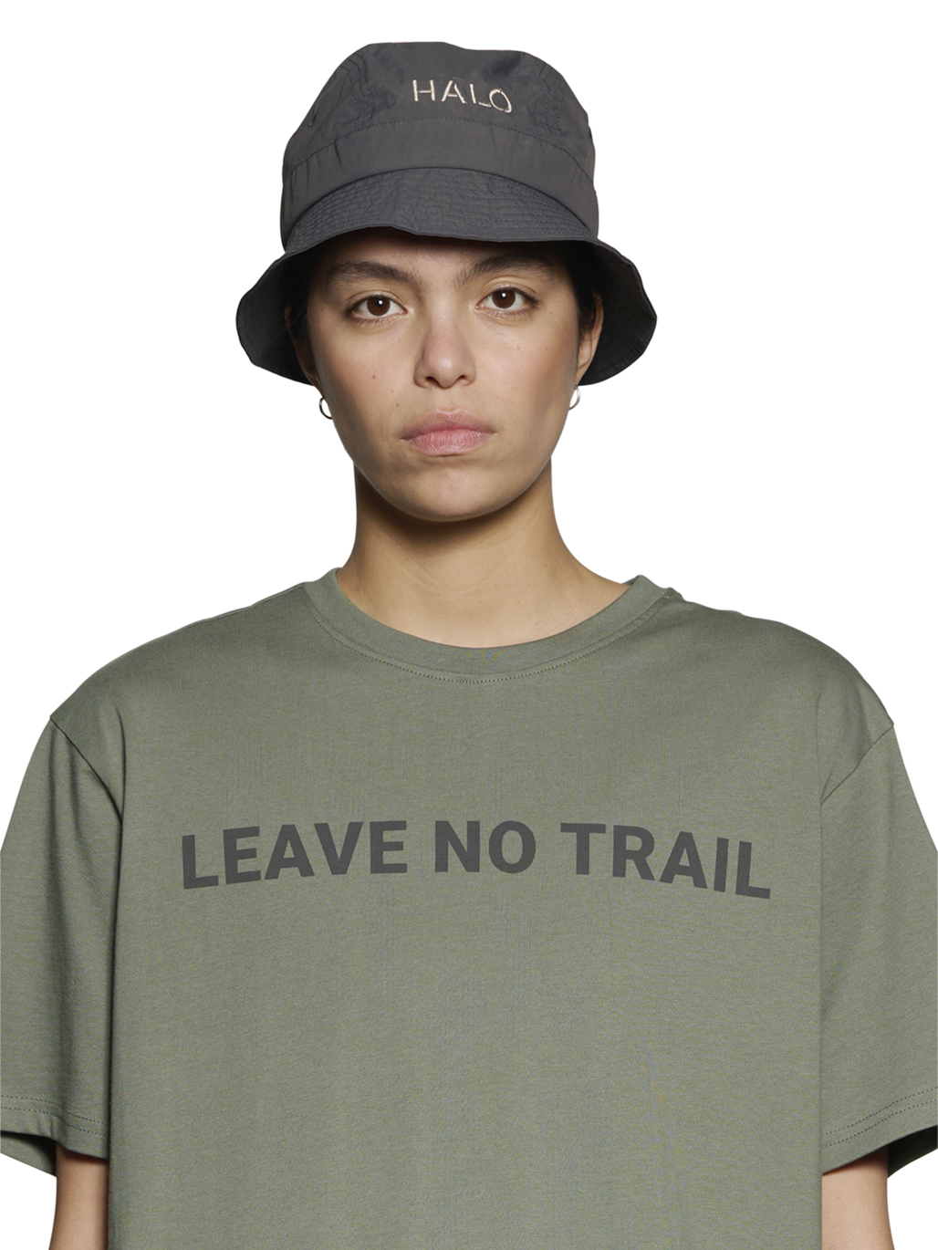 HALO BUCKET HAT NYLON, RAVEN, model