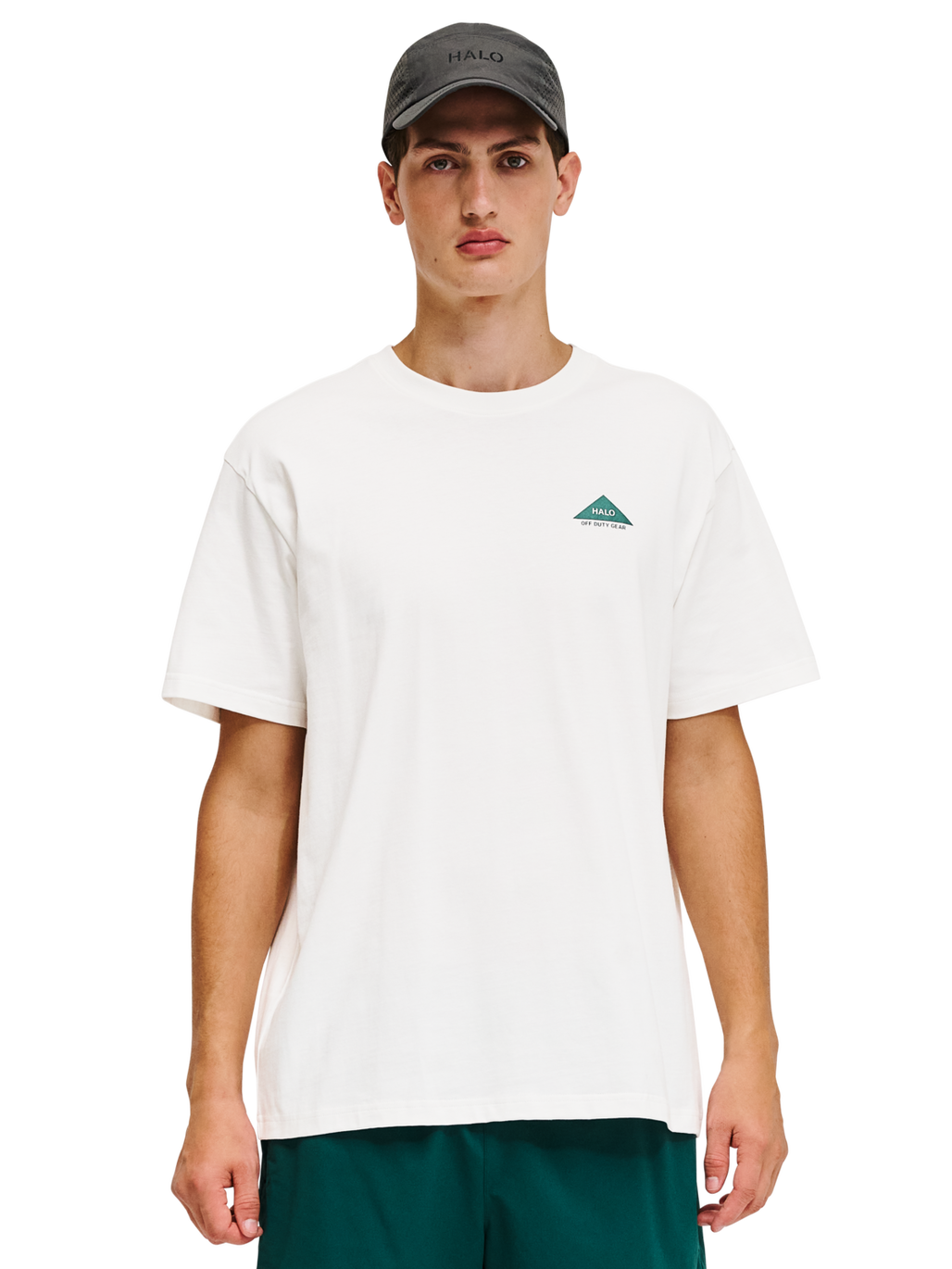 HALO GRAPHIC T-SHIRT, MARSHMALLOW/BOTANICAL GARDEN, model