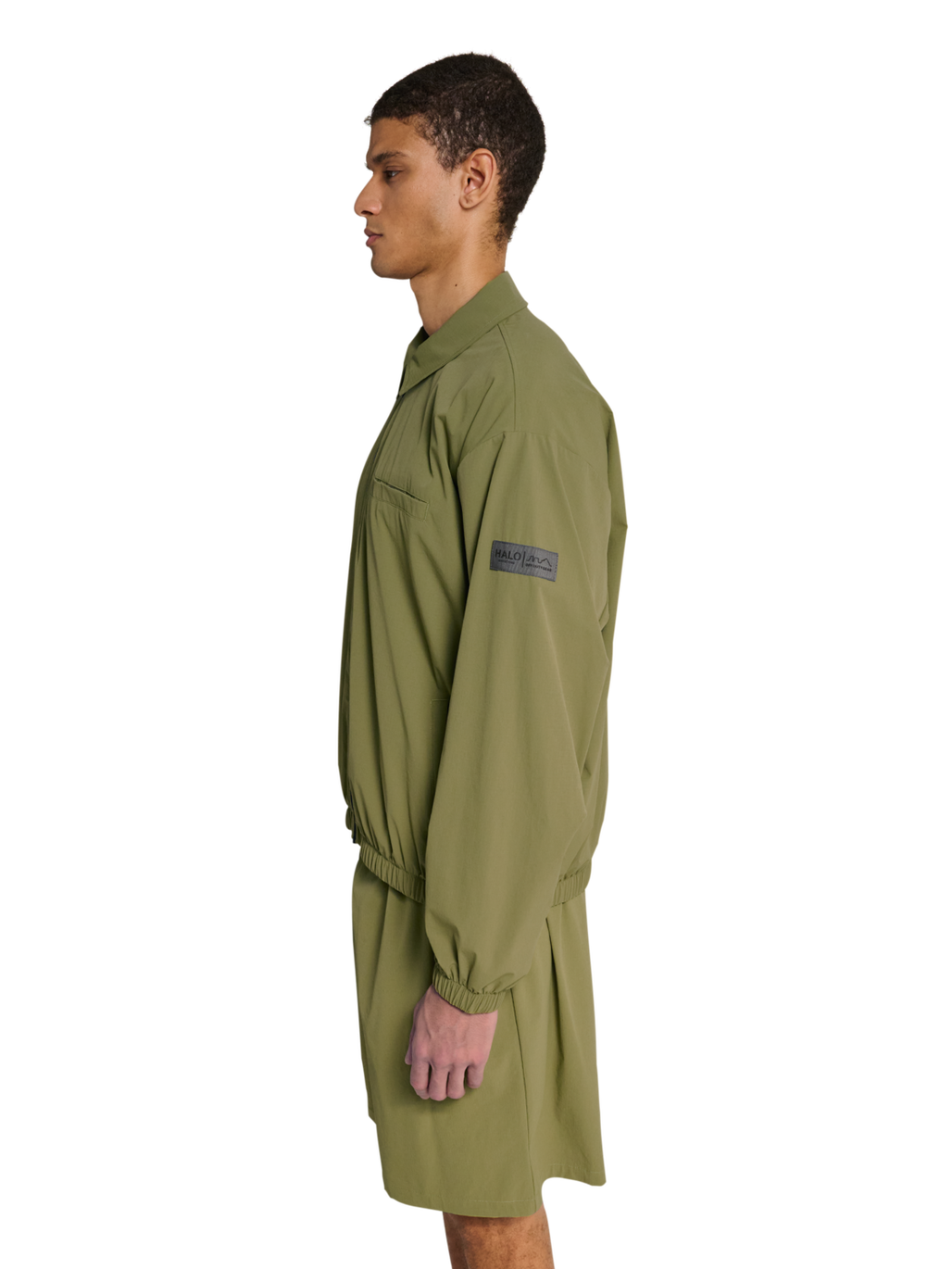 HALO MOVE OVERSHIRT, OLIVE DRAB, model