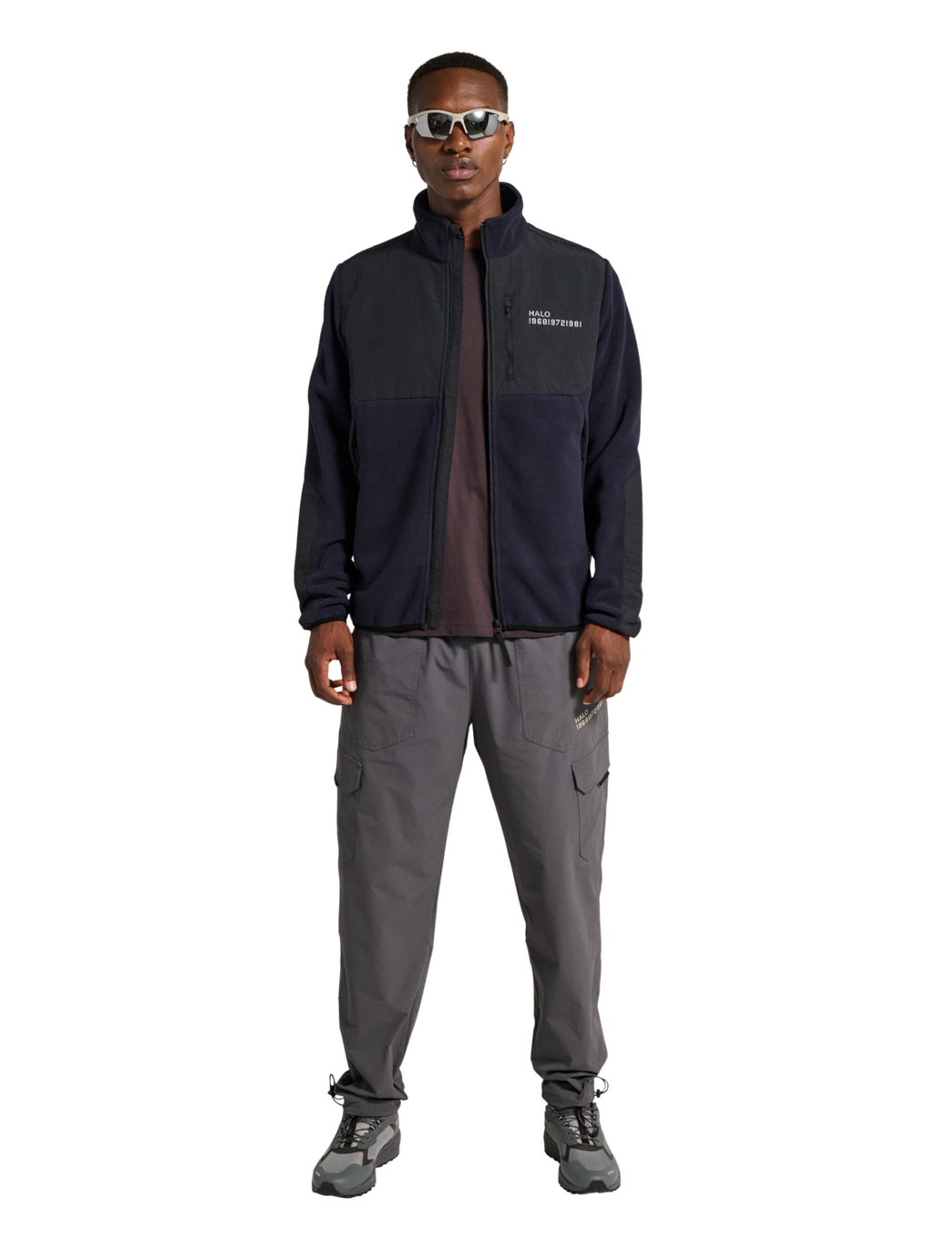 HALO BLOCKED ZIP FLEECE, DEEP WELL, model