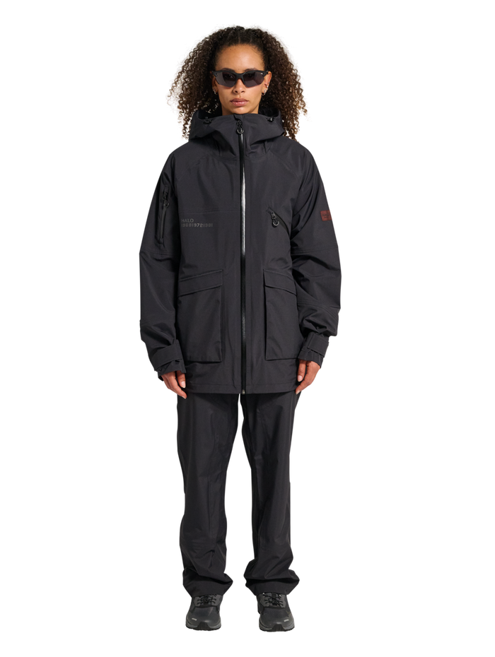 HALO GHOST SHELL JACKET, BLACK, model
